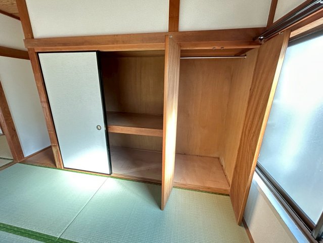 九十九里町西野貸家 1階収納