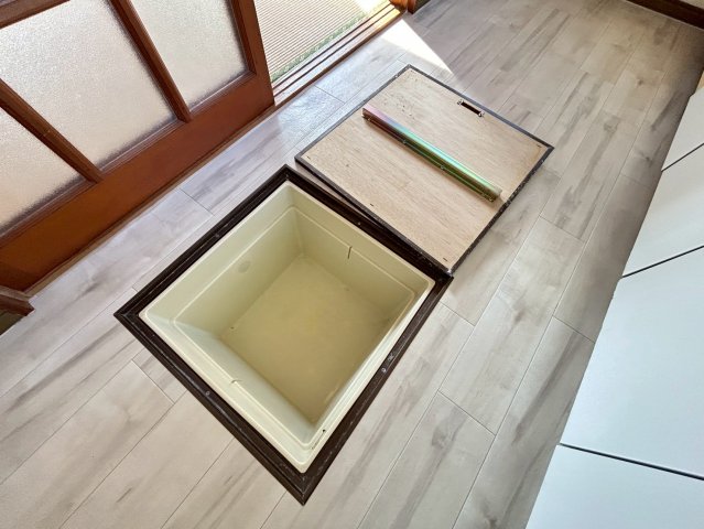 九十九里町西野貸家 1階収納