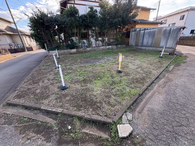 八街いH邸戸建（再契約可能） 1駐車場