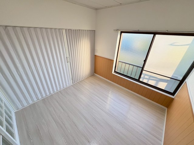 パルトネール東郷 203洋室