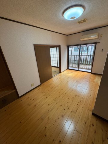 長南町岩川貸家A 1居間・リビング