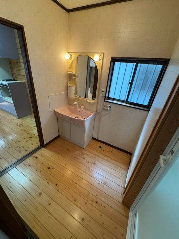 長南町岩川貸家A 1洗面所