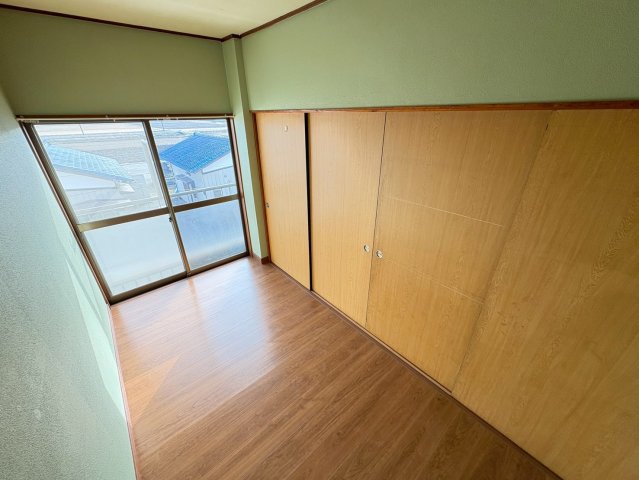 千葉県大網白里市大網 2階寝室