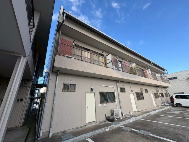 第二コーポ長門 2階外観