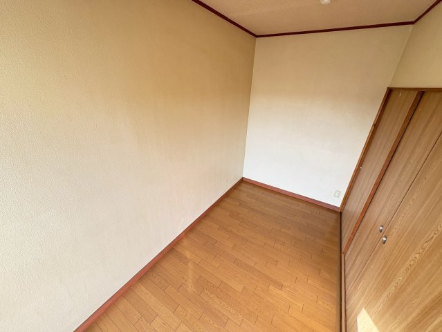 第二コーポ長門 2階寝室