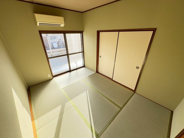 第三コーポ長門 2階和室