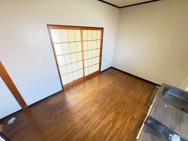 第三コーポ長門 2階内装