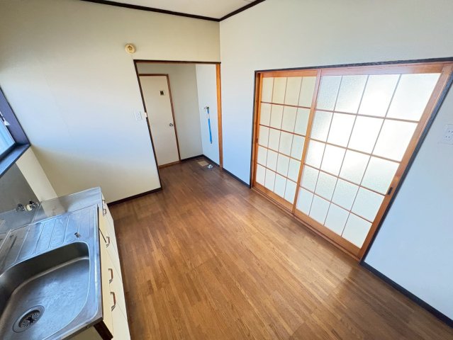 第三コーポ長門 2階内装