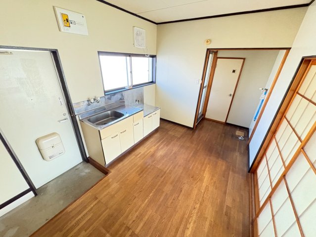 第三コーポ長門 2階居間・リビング