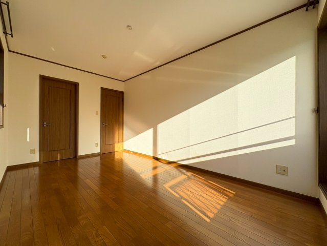 おゆみ野中央3丁目戸建 1居間・リビング