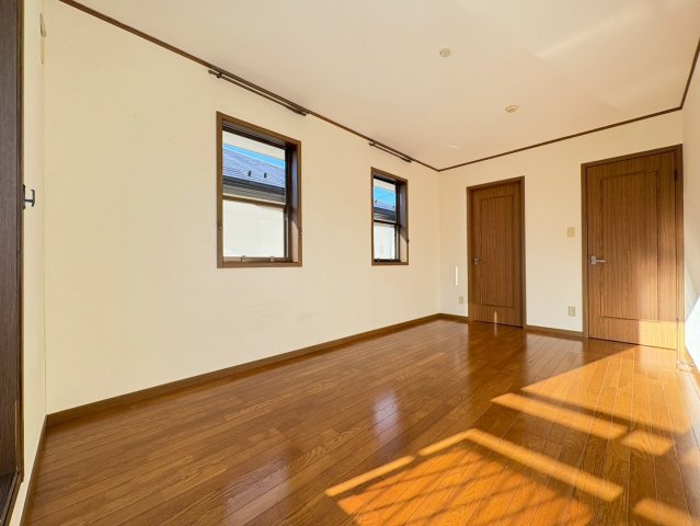 おゆみ野中央3丁目戸建 1居間・リビング