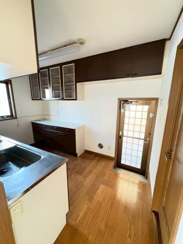 おゆみ野中央3丁目戸建 1居間・リビング