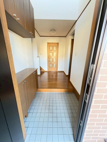 おゆみ野中央3丁目戸建 1玄関