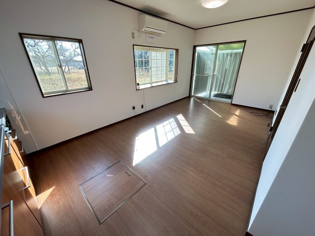 茂原市法目戸建 1居間・リビング