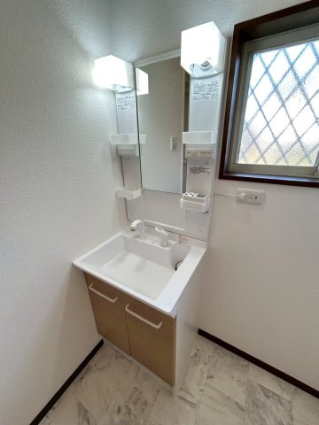 茂原市法目戸建 1独立洗面台