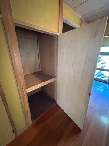 茂原市本納戸建 1収納