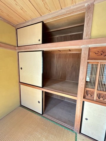 茂原市本納戸建 1収納