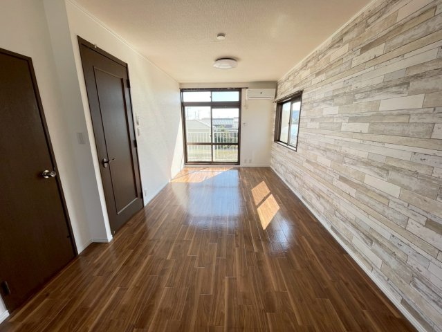 ベルハイツ 203居間・リビング