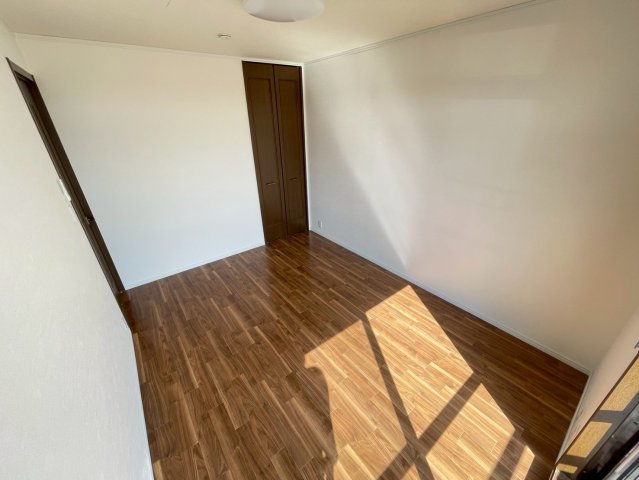 ベルハイツ 203寝室