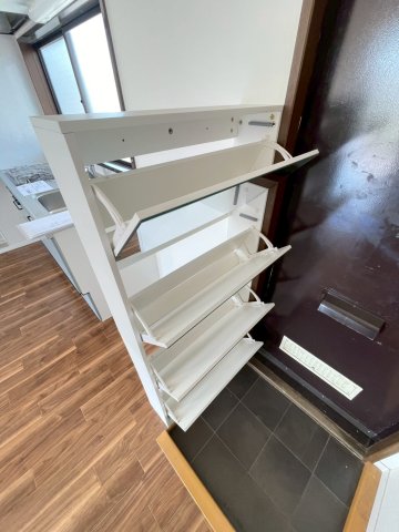 ベルハイツ 203収納