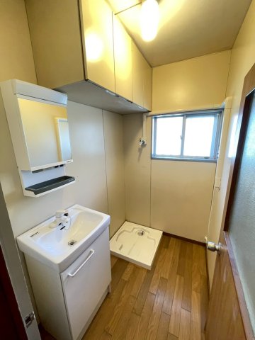 若葉区中田町戸建 1洗面所
