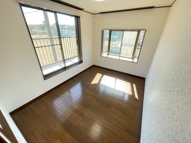 アートハウス鶴舞 1洋室