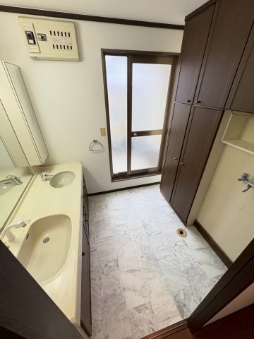 睦沢町長楽寺S邸戸建 1洗面所