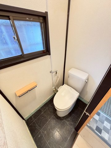 三角町Ⅲ戸建 1トイレ