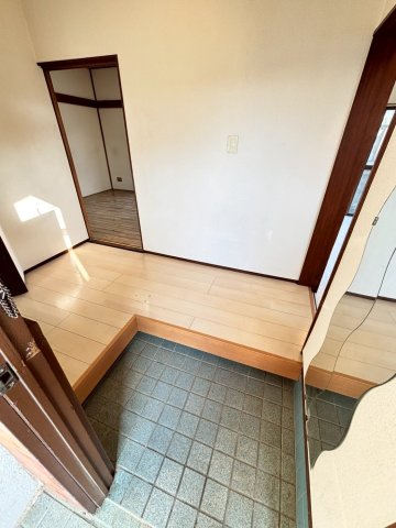 三角町Ⅲ戸建 1玄関