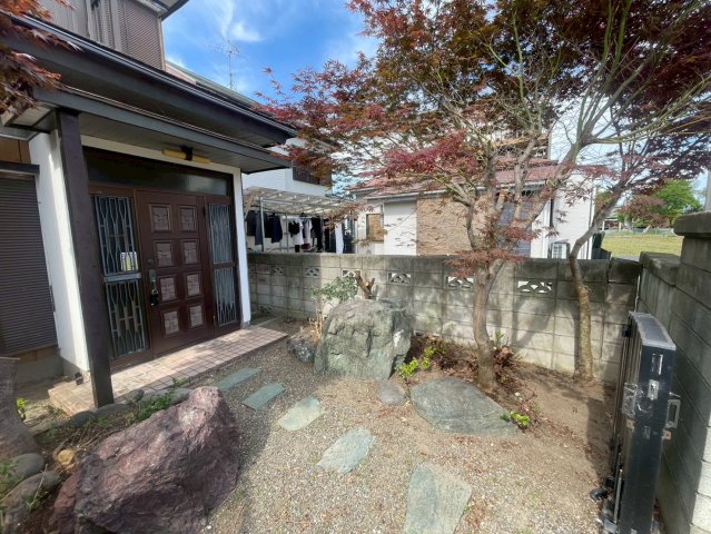 アートハウス今津朝山 1庭