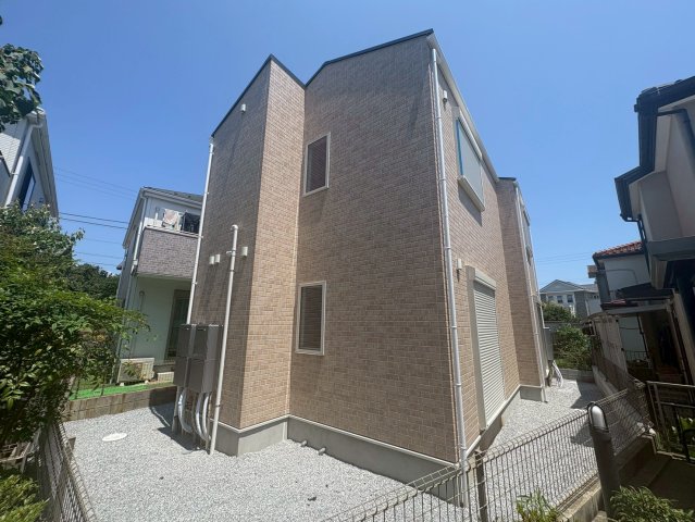 ベレガンス市川 202外観