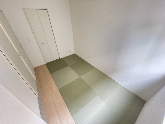 アトラス七栄 1-2階和室