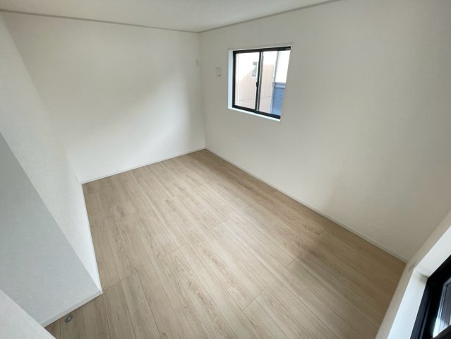 アトラス七栄 1-2階寝室