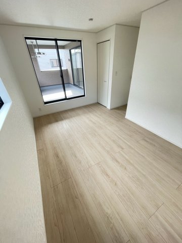 アトラス七栄 1-2階寝室