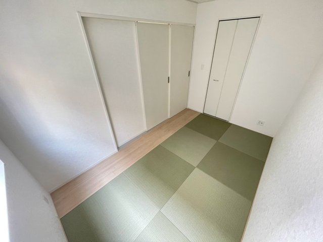 アトラス七栄 1-2階和室