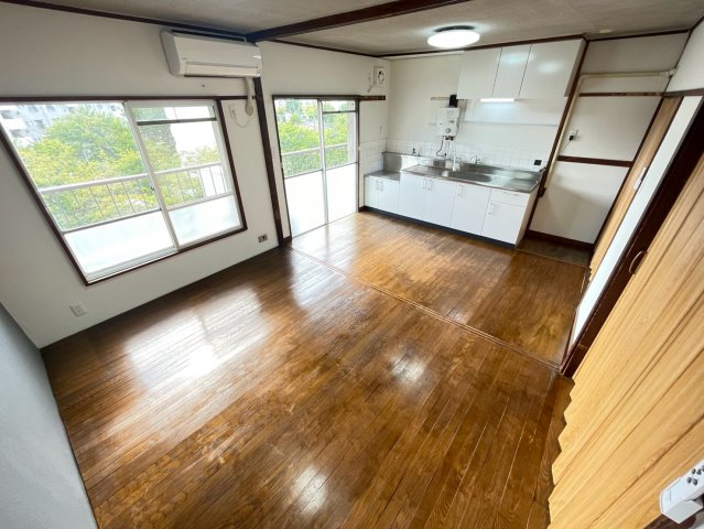 幸町東住宅　18号棟 403居間・リビング