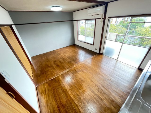 幸町東住宅　18号棟 403居間・リビング