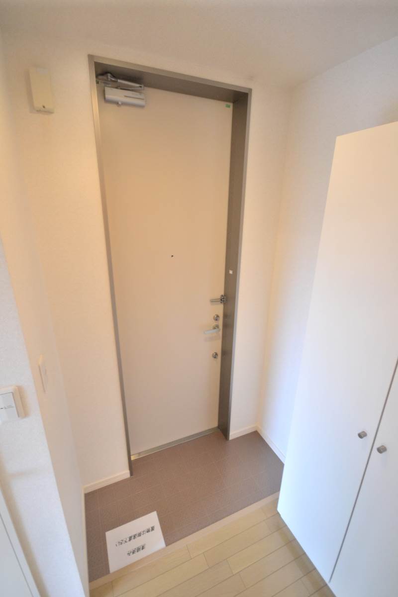 フレアコート西台 2階玄関