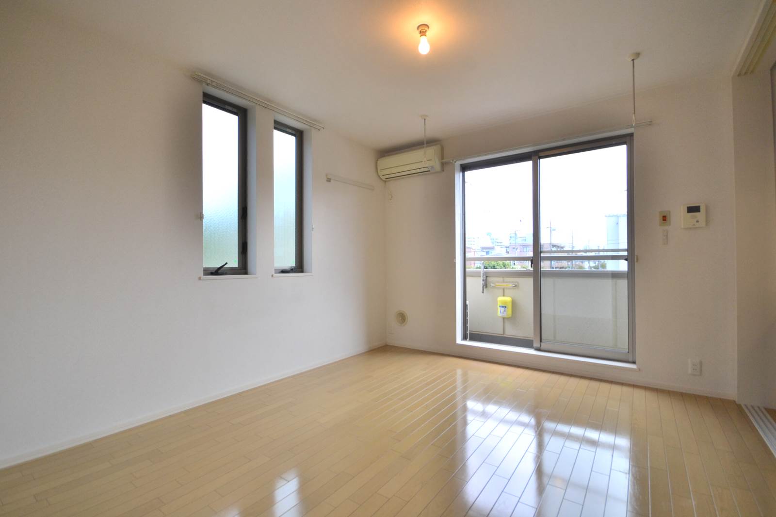 フレアコート西台 2階居間・リビング