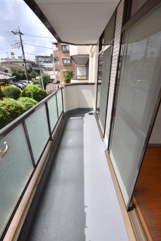 セシオン六光 2階バルコニー