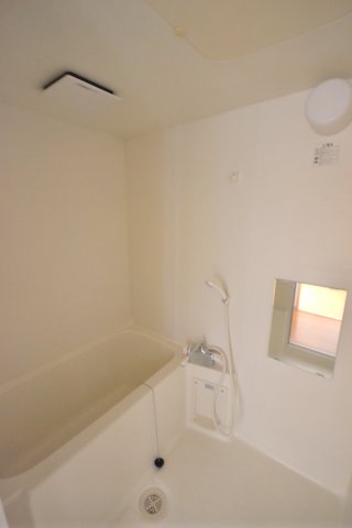 セシオン六光 2階風呂
