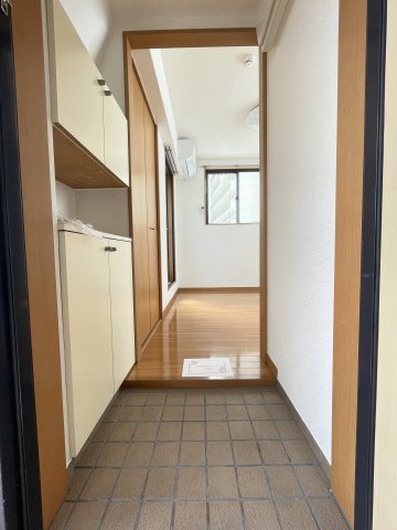 石井ビル 4階玄関
