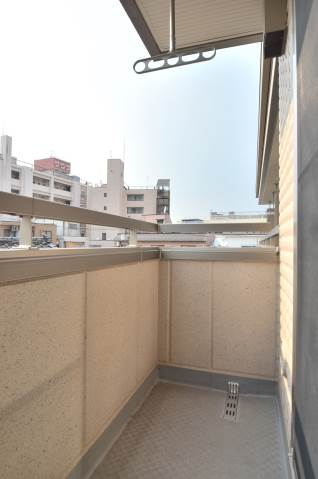 Bel Canto区役所前 2階バルコニー