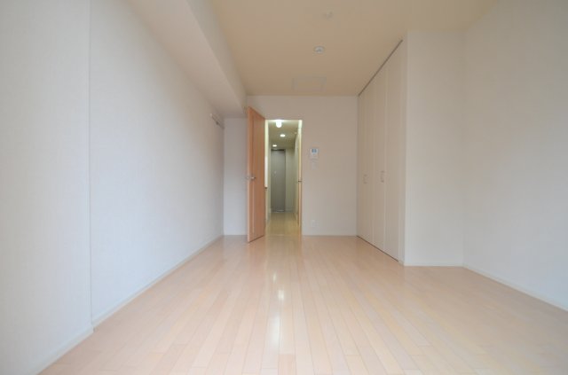 Bel Canto区役所前 2階寝室