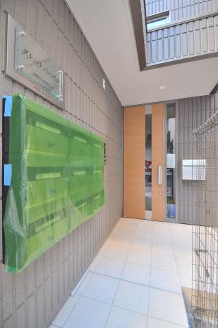 グレートヘーベル 1階エントランス