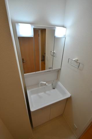 グレートヘーベル 1階洗面所