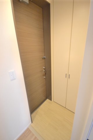 La Fuente 3階玄関
