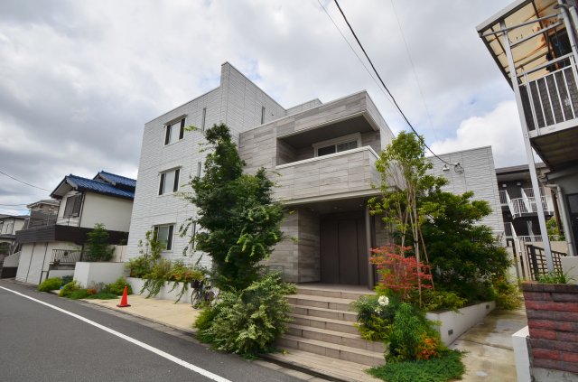 Arietta Takashimadaira 2階外観