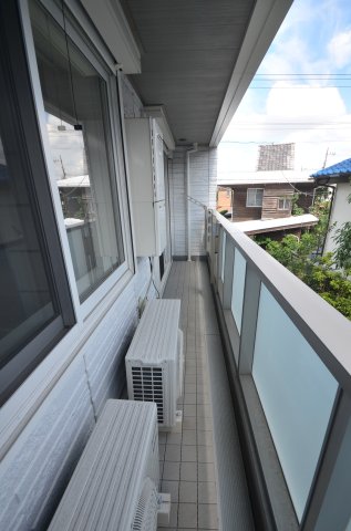 Arietta Takashimadaira 2階バルコニー