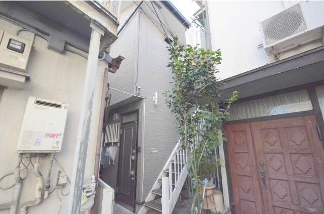 シャトル熊野町Ⅱ 1階外観